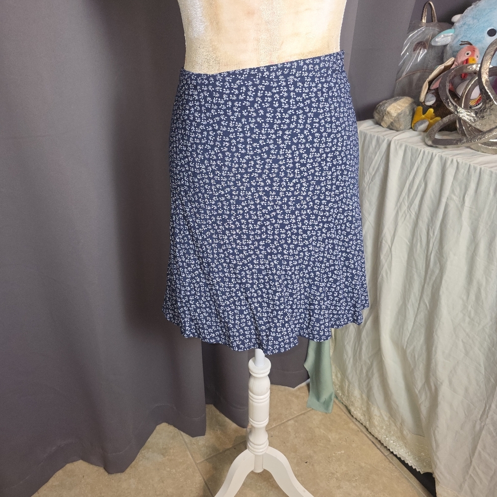 Brandy Melville Wrap Skirt Blue Floral‎ OS Made in Italy Viscose Tie Waist Y2K